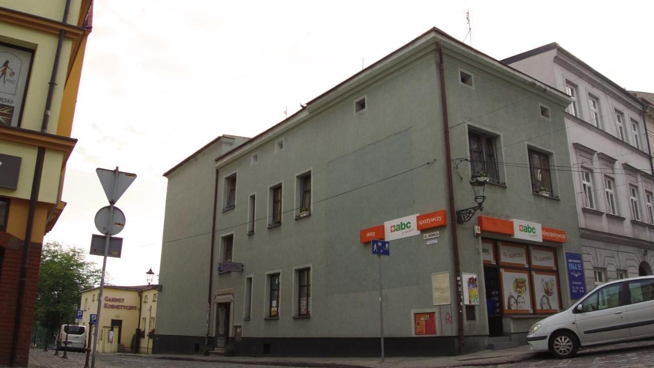 3 Bros' Hostel Cieszyn Екстериор снимка